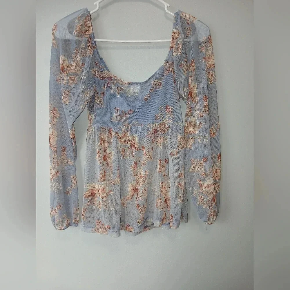Rue 21 blue sheer fairycore pheasant sleeve top size S (juniors) Y2K cottagecore
